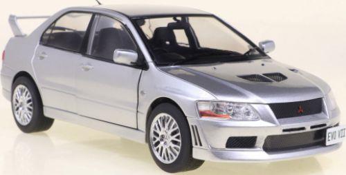 Whitebox 1:24 Scale Mitsubishi Lancer Evolution VII Silver RHD 2001