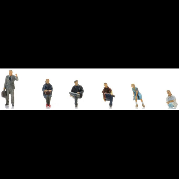 Artitec 1:160 Scale Passengers (6x) Ready-Made Figures