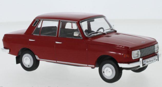 Whitebox 1:24 Scale Wartburg 353 Red