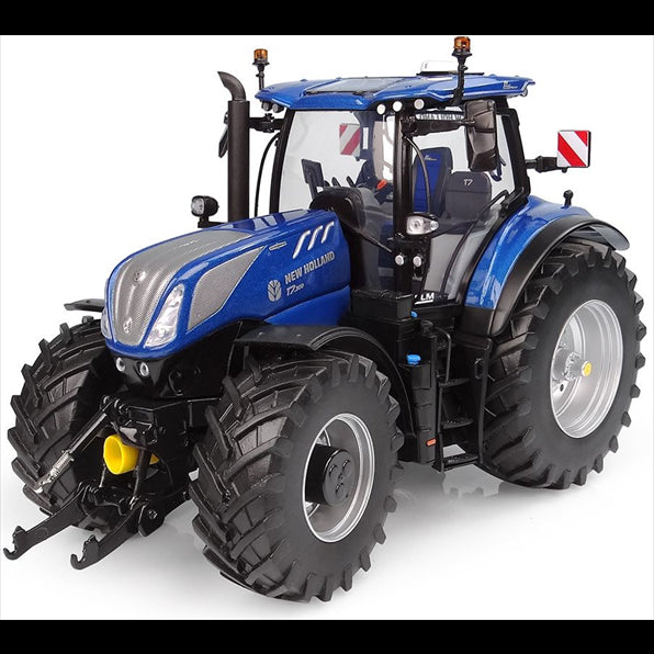 Universal Hobbies 1:32 Scale New Holland T7.300 Auto Command Blue Power 2023