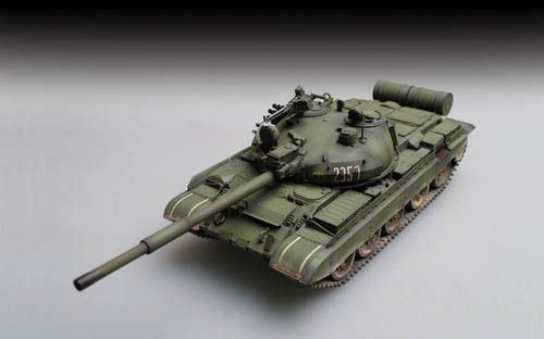 Trumpeter 1:72 Scale Russian T-62 BDD Mod 1984 (Mod 1972 Modification)