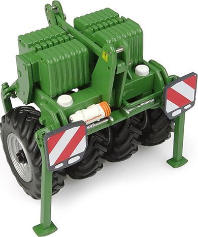 Universal Hobbies 1:32 Scale Amazone T-Pack Front Wheel Packer