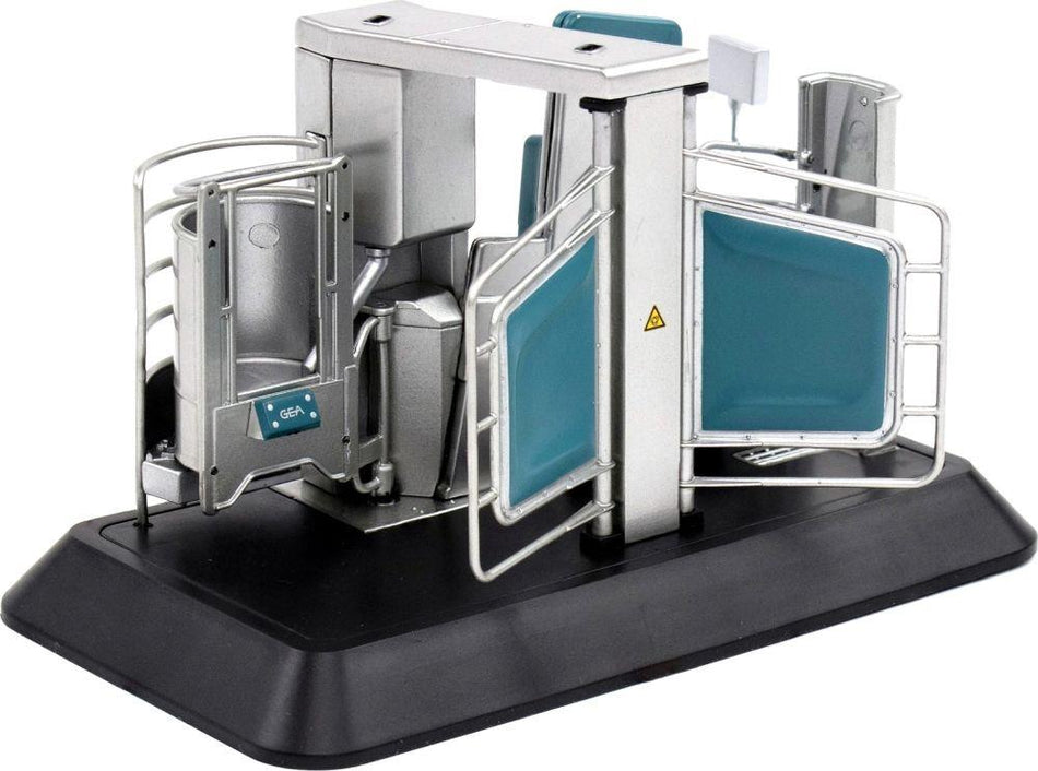 AT Collections 1:32 Scale De Gea R9000 Milking Robot