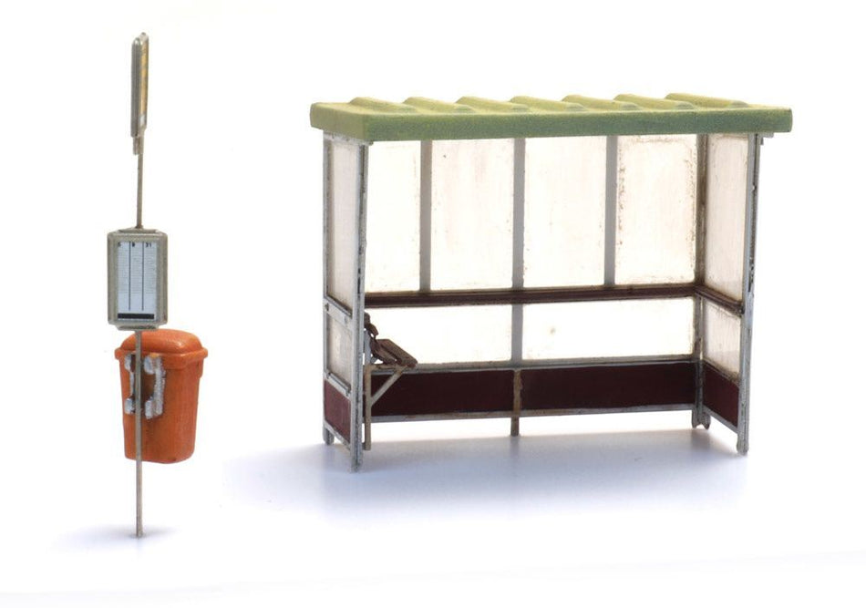 Artitec 1:87 Scale Bus shelter 1970s/80s and later 1:87 Resin Kit,  Unpainted