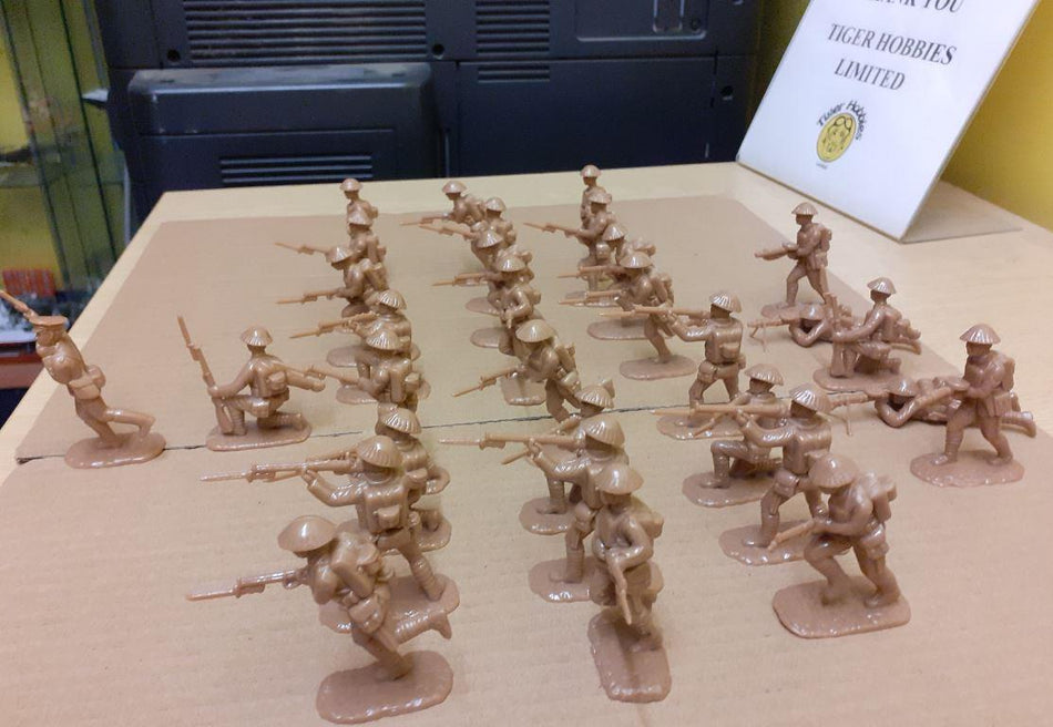Armies In Plastic 1/32 Scale BRITISH INFANTRY PLATOON LATE GREAT WAR 1917/18 AIP5406H
