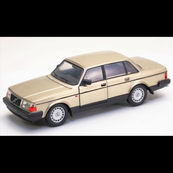 Welly 1:24 Scale Volvo 240 GL Gold