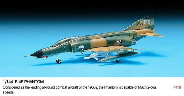 Academy Kits 1:144 Scale F-4E Phantom II