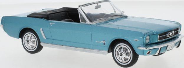 Whitebox 1:24 Scale Ford Mustang Convertible Metallic Blue 1965