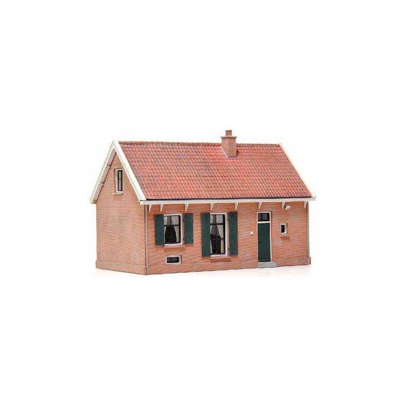 Artitec 1:87 Scale Crossing guard's house Kit (Unpainted)