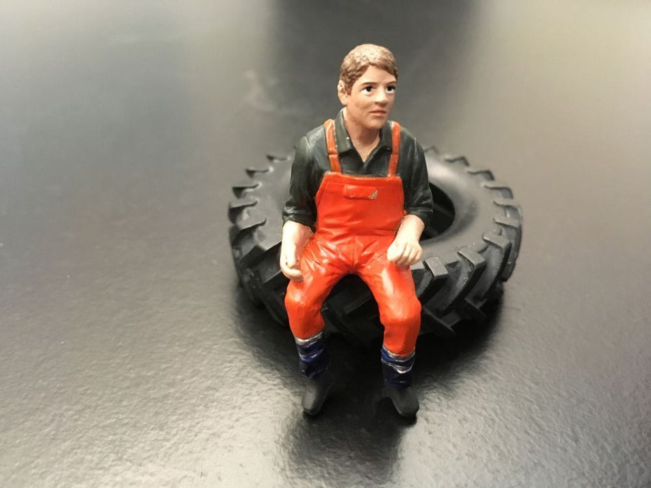 AT Collections 1:32 Scale Excavator operator Orange safety jacket