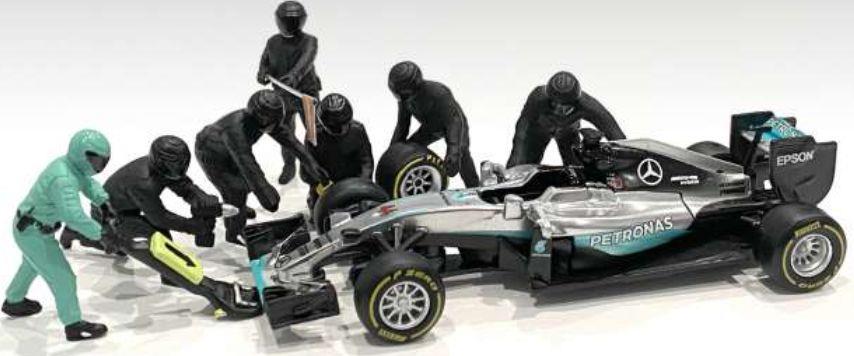American Diorama 1:43 Scale F1 Pit Crew Figures Set #1 Team Black (x7)