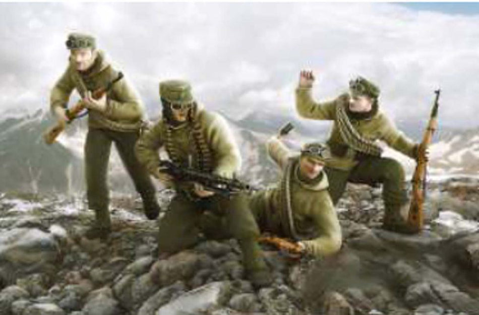Zvesda Kits 1:72 Scale Soviet HQ WWII Staff