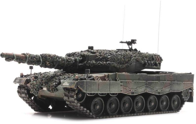 Artitec 1:87 Scale BRD Leopard 2A4 Fleckentarnung Gefechtsklar 1:87 Ready-Made, Painted