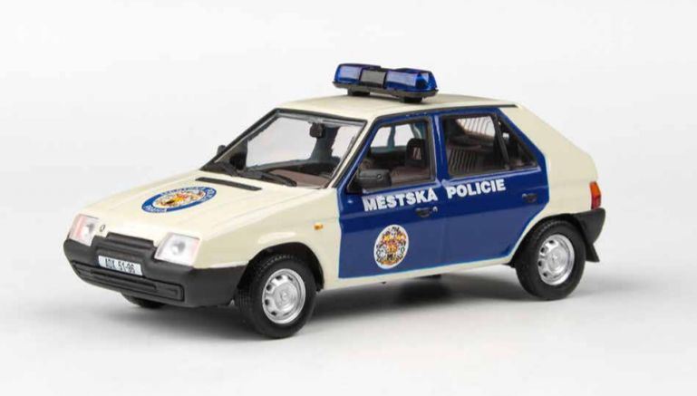 Abrex 1:43 Scale Skoda Favorit 136L 1988 Municipal Police Prague