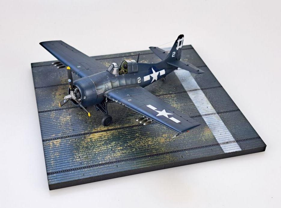 Arma Hobby 70060 1/72 Scale USN/RN Escort Carrier Deck