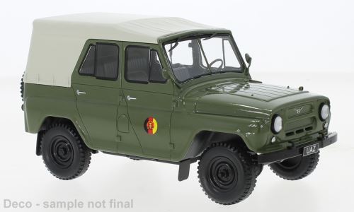 Whitebox 1:24 Scale UAZ 469 Green NVA 1975