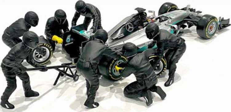 American Diorama 1:18 Scale F1 Pit Crew Figures Set #2 Team Black (x7)
